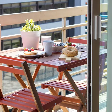 Appartement 3br In Boavista W Balcony & Ac By Lovelystay Oporto